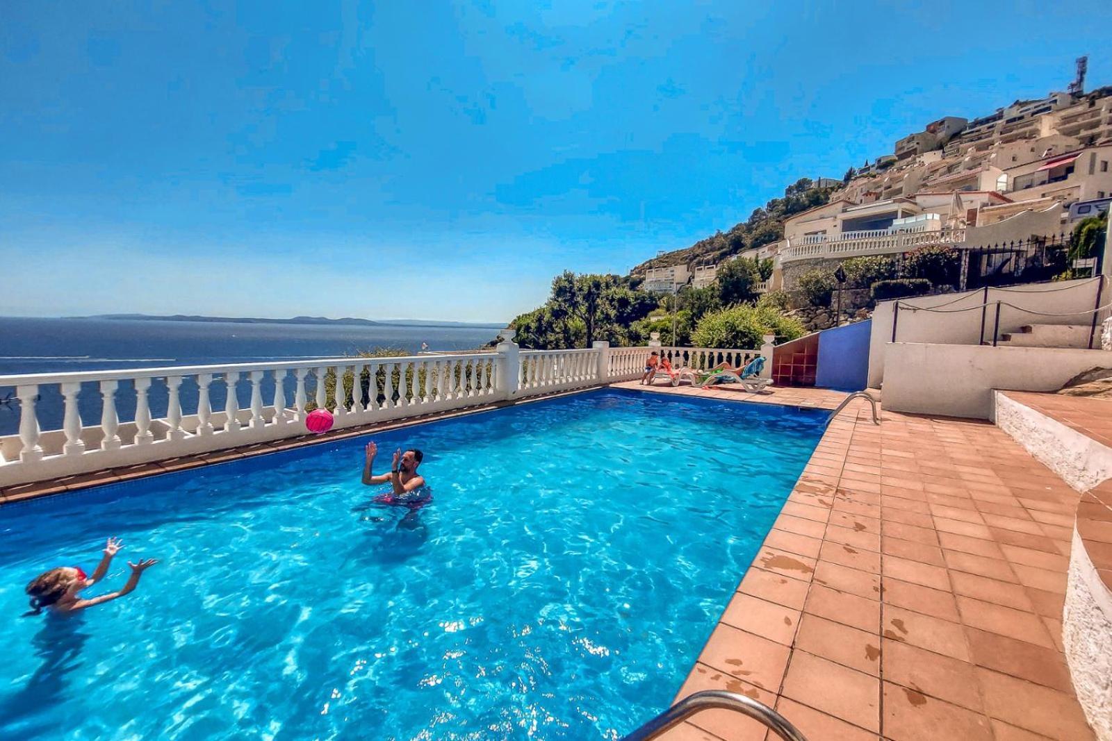 Villa Buraux Roses Exterior foto